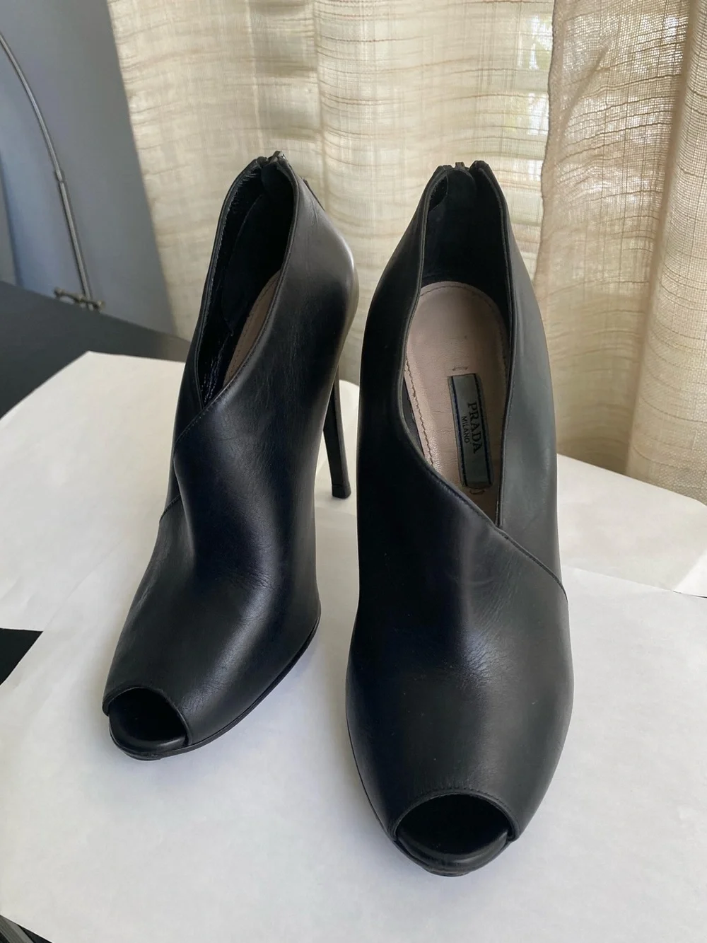 Prada Black Leather Peep-Toe ankle boots Booties Back Zipper pumps slides sandal